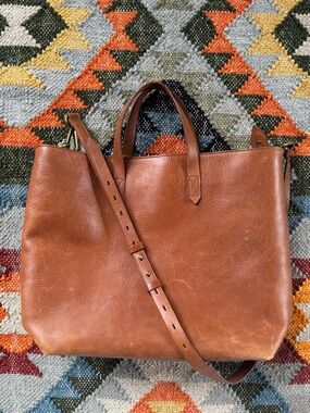 Madewell Zip-Top Transport Carryall Tote in English Saddle Brown